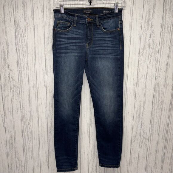 Womens Size 27 Judy Blue Relaxed Fit Jeans EUC - Picture 1 of 5